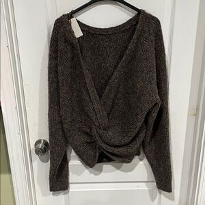 Open Edit twist reversible sweater in color brown seal heather